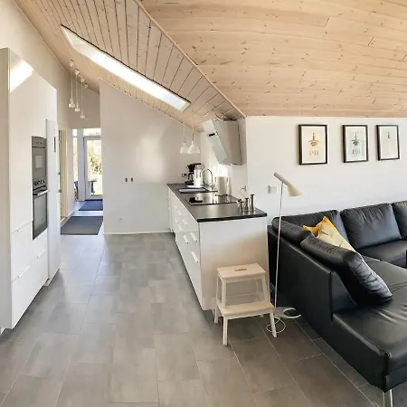Holiday home 10 Person In Vaeggerlose-by Traum *